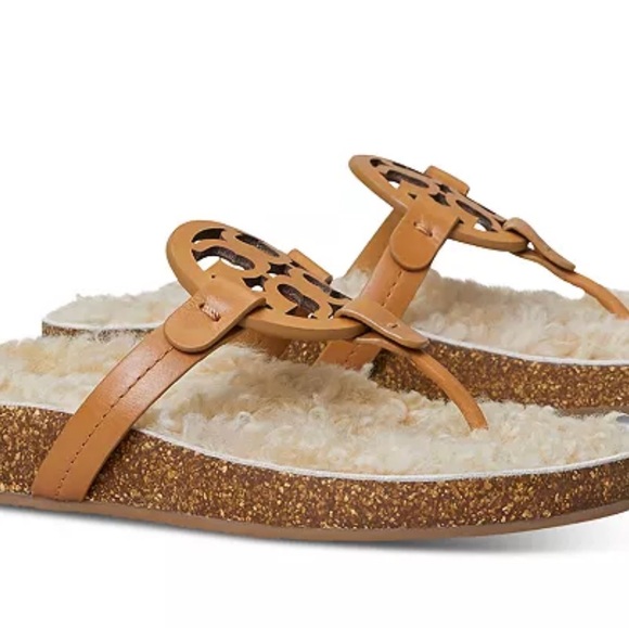 Tory Burch Miller Cloud Shearling Thong Sandals 🩴 - Picture 3 of 7